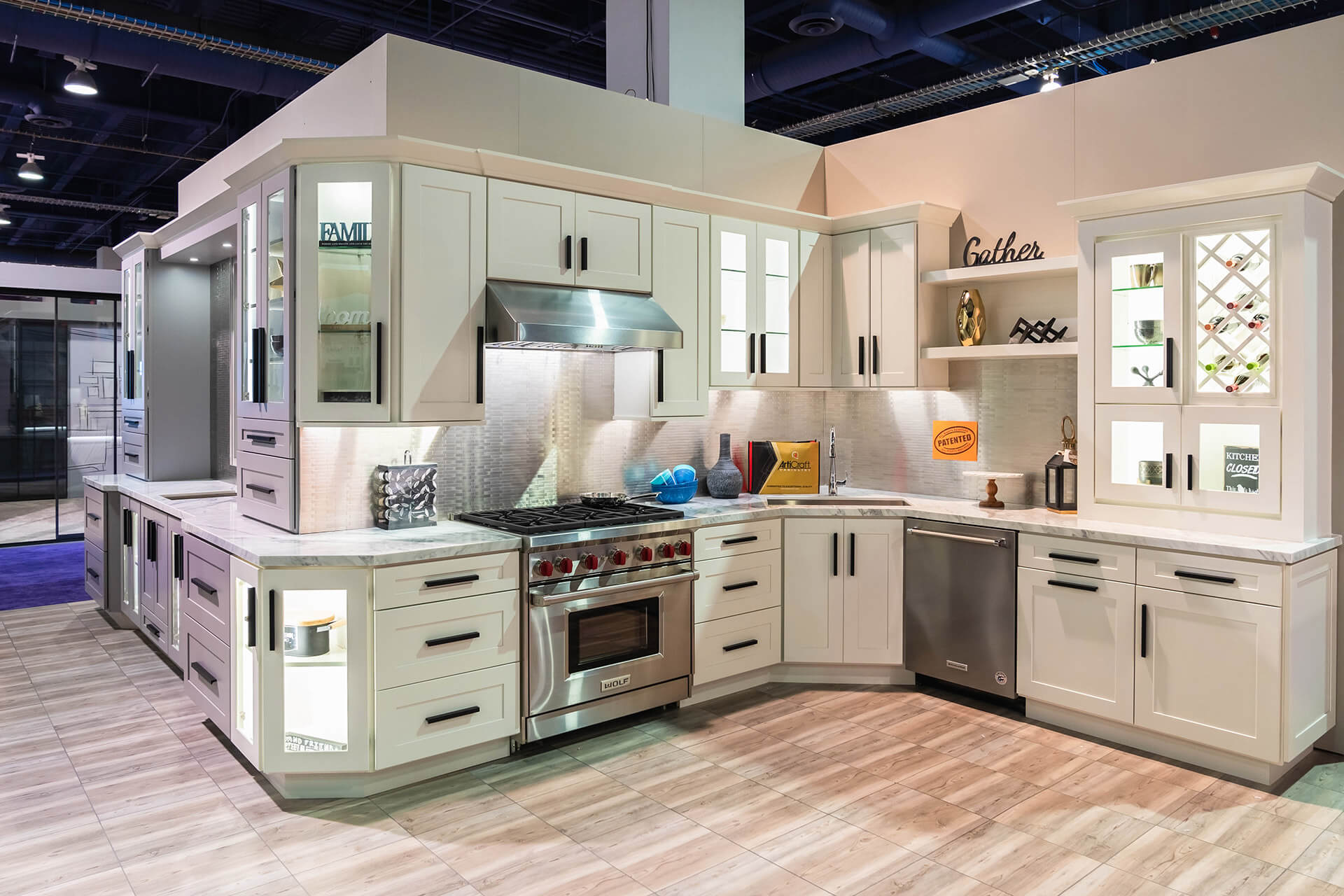 KBIS 2020 - ArtiCraft Cabinetry - 023