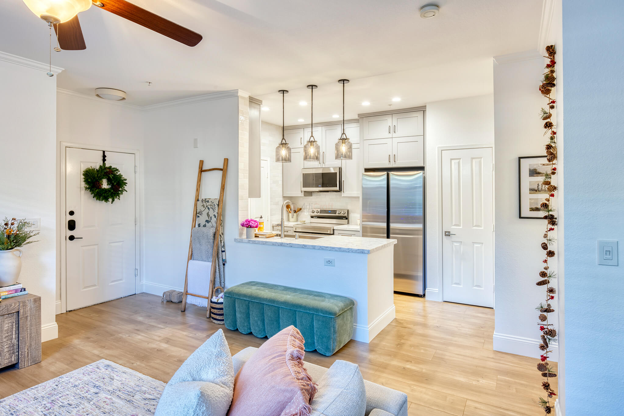 Brittney's Kitchen - ArtiCraft Cabinetry - 03