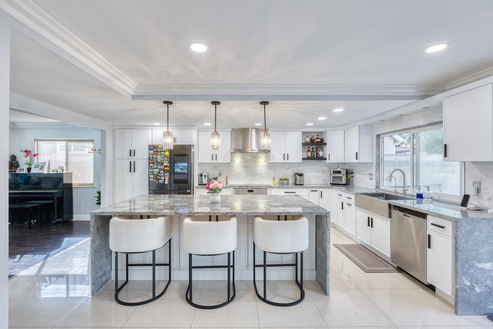 Henry's Kitchen - ArtiCraft Cabinetry - 03