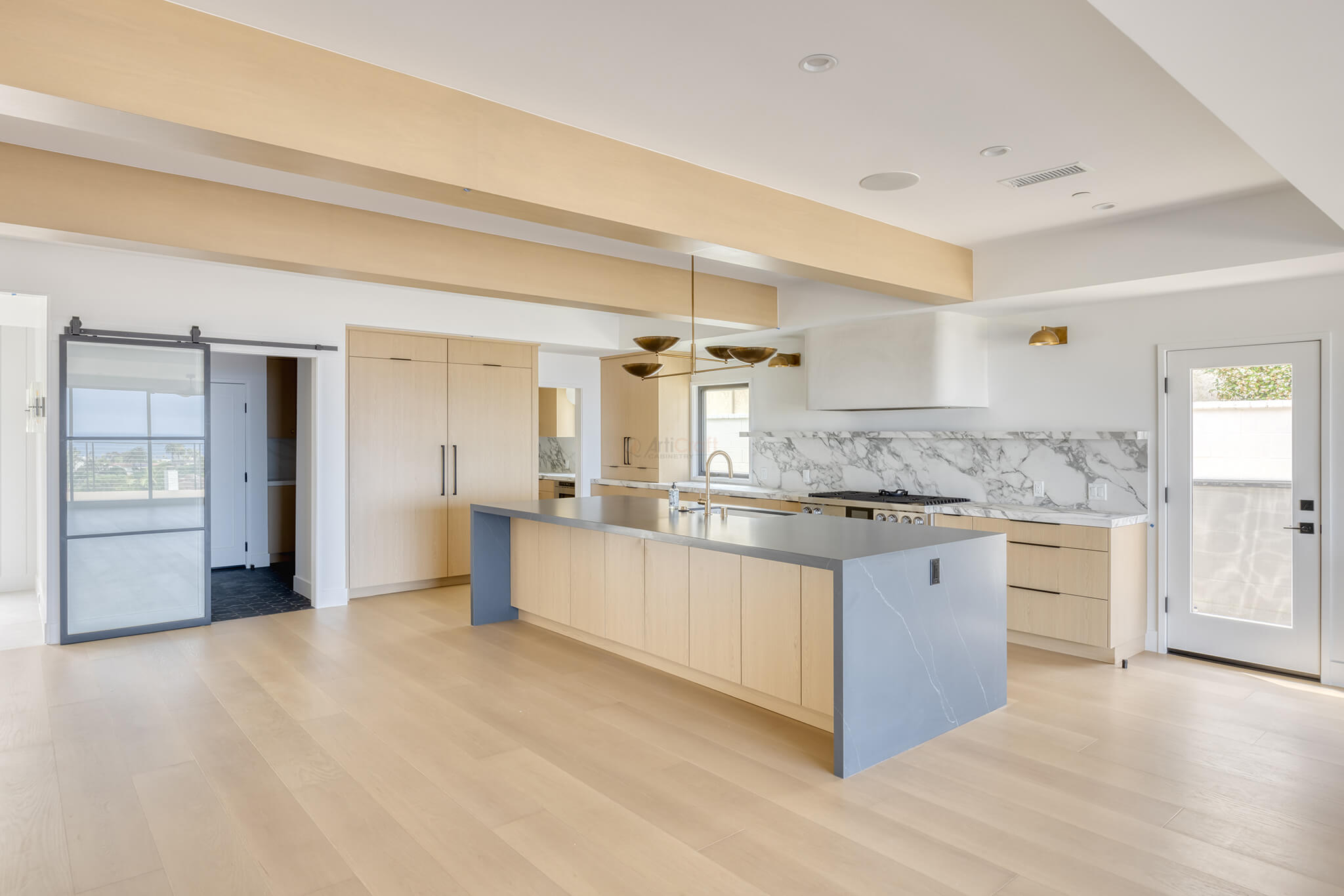Francis's Kitchen - ArtiCraft Cabinetry - 05