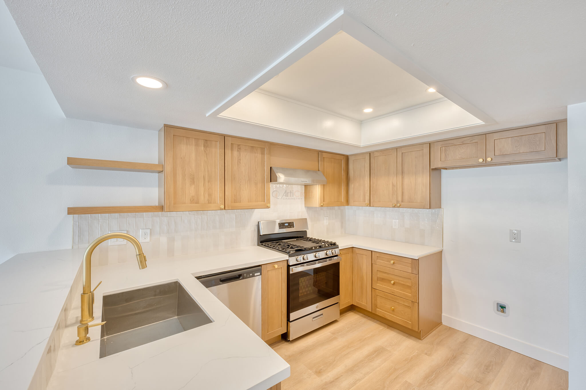 Willy's Kitchen 1 - ArtiCraft Cabinetry - 026